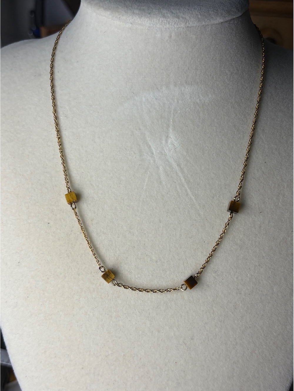 Vintage Sarah Coventry 1970s Gold-Tone Tiger Eye-Style Cube Bead Necklace.Signed